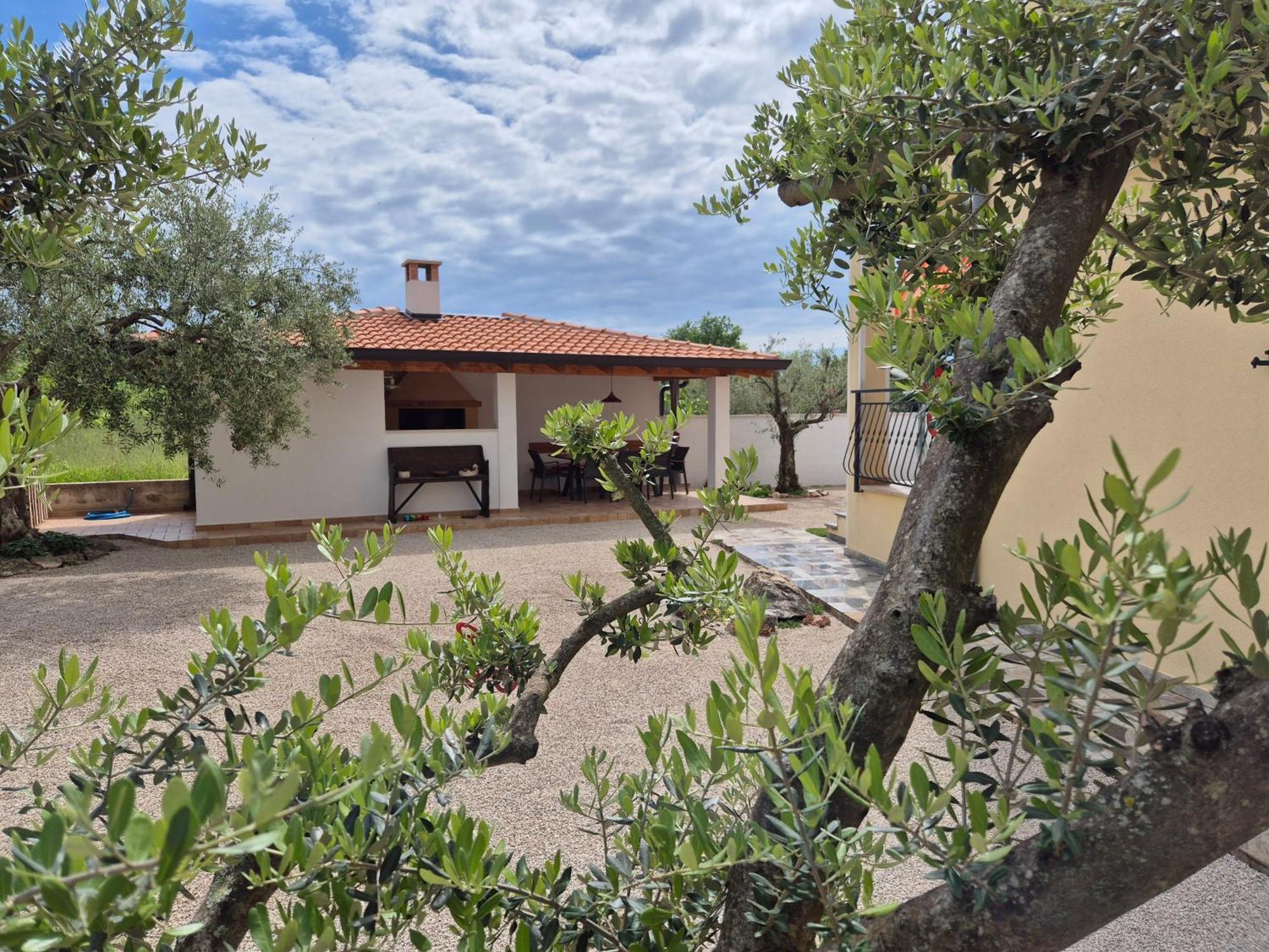 Apartment Vinja Porec - Privat Garden - Whirlpool Екстер'єр фото