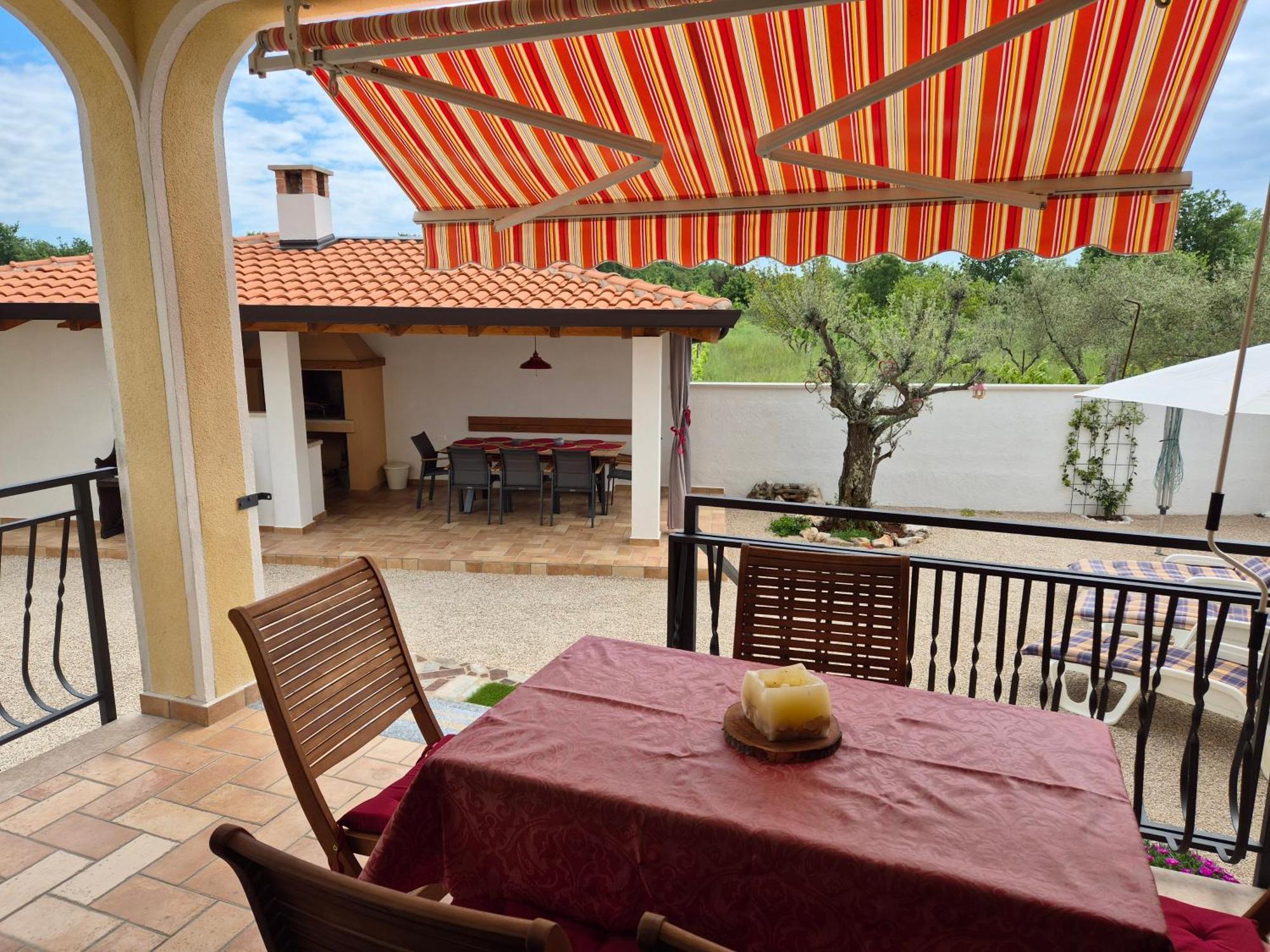 Apartment Vinja Porec - Privat Garden - Whirlpool Екстер'єр фото